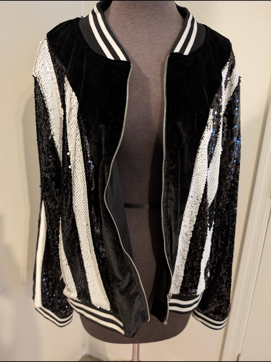 Adore Jackets & Blazers - Adore Black & White Sequin Bomber Jacket - Women's Size XL